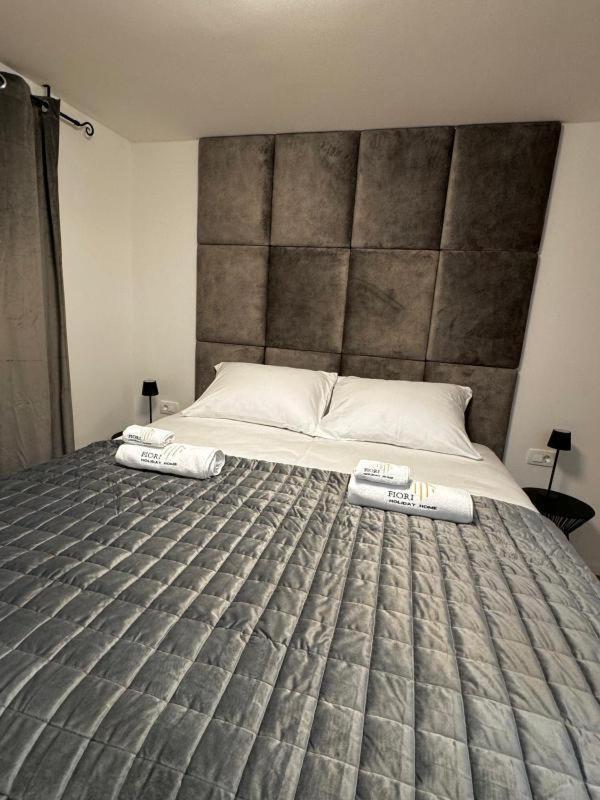 קסטב Holiday Home Fiori מראה חיצוני תמונה